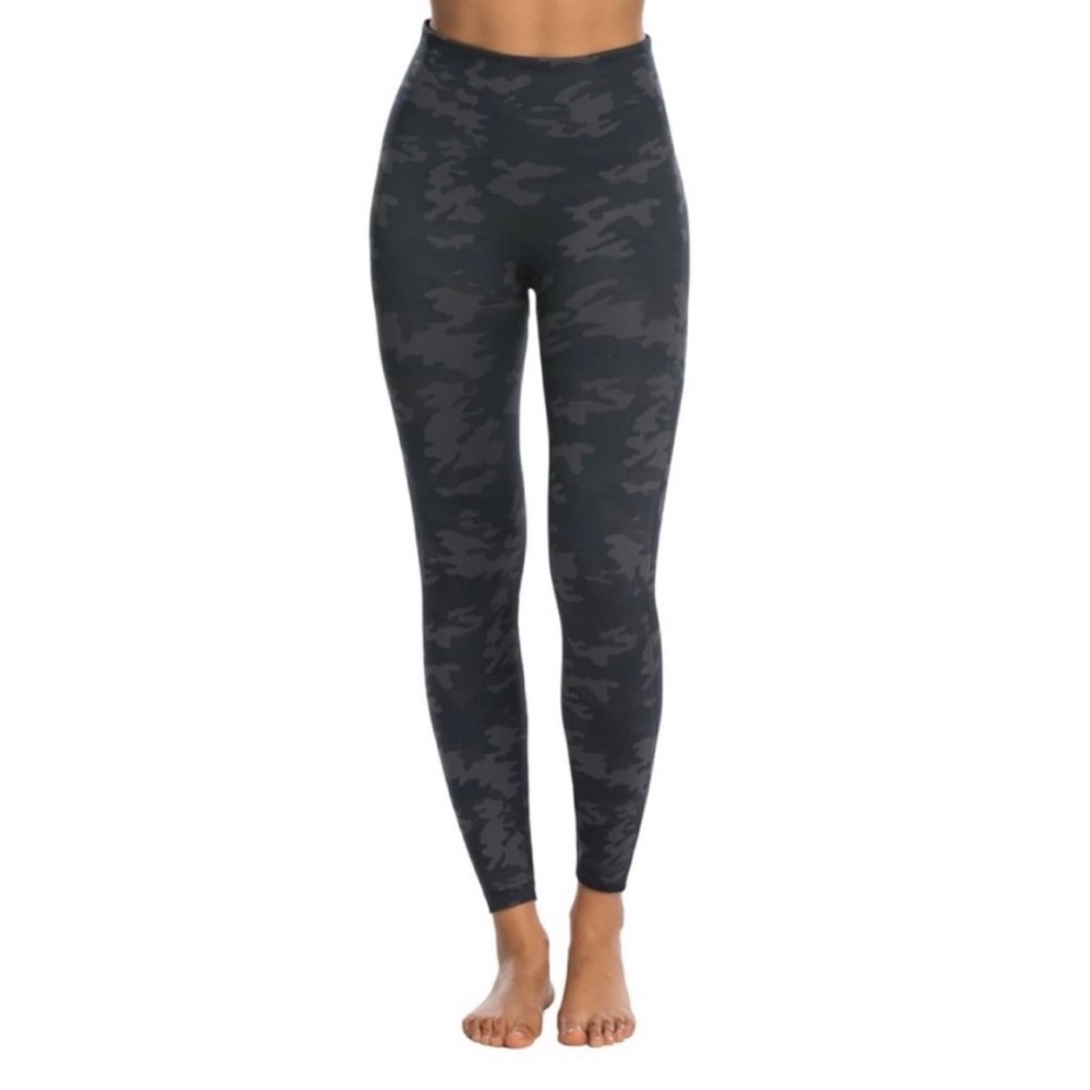 🔥SPANX Seamless camouflage Leggings, SM